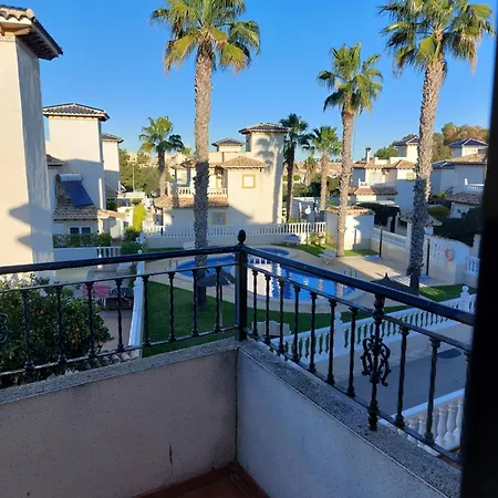 Holiday home Pilarin Dehesa de Campoamor (Orihuela Costa)